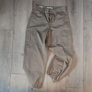 Women's Tan Cargo Pants